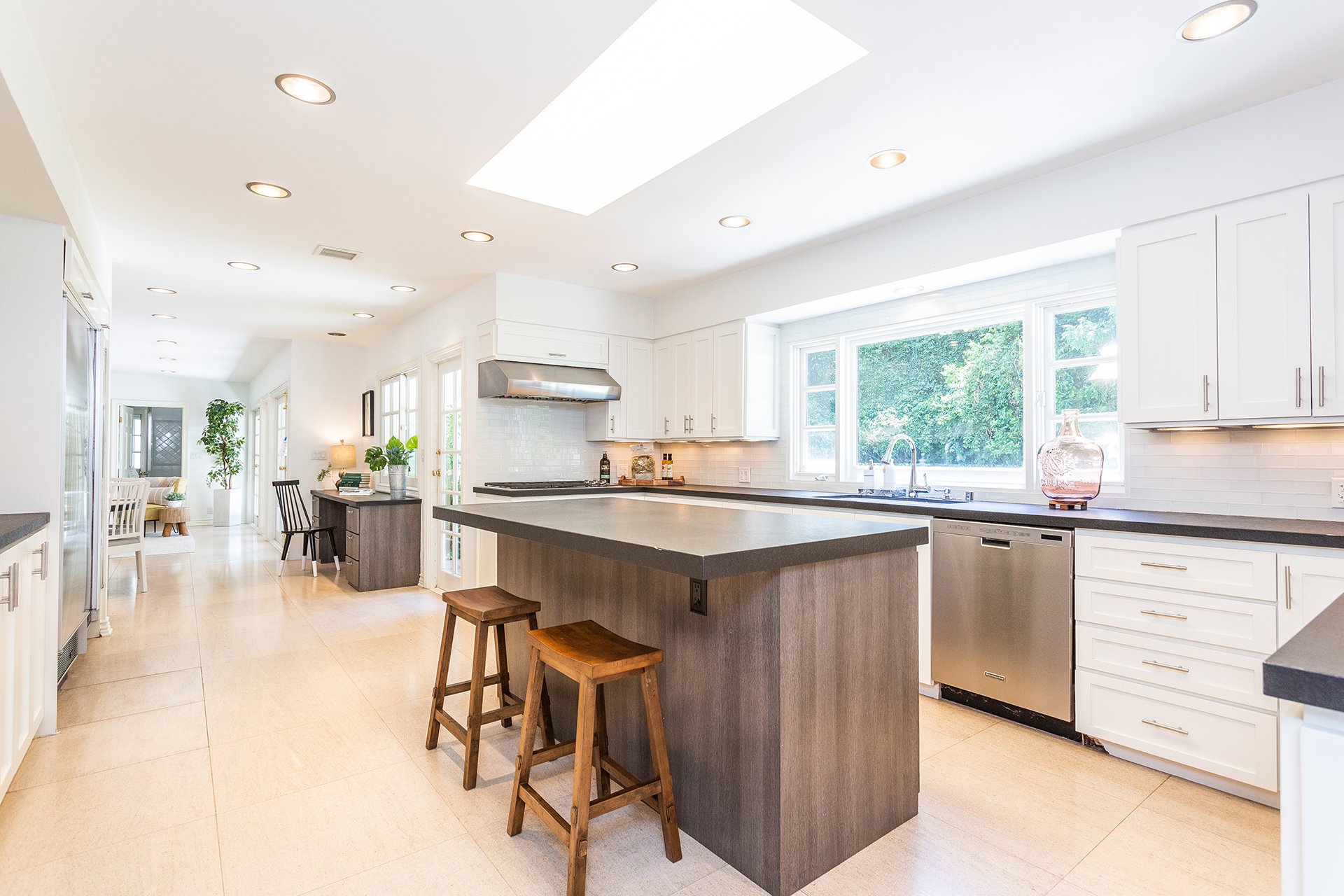13280 Valley Vista Blvd, Longridge Estates