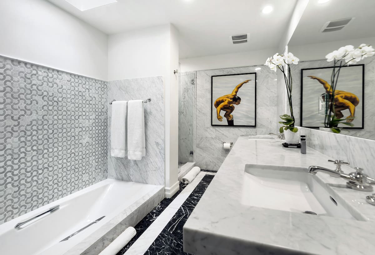 8455 Fountain Ave Unit 408
