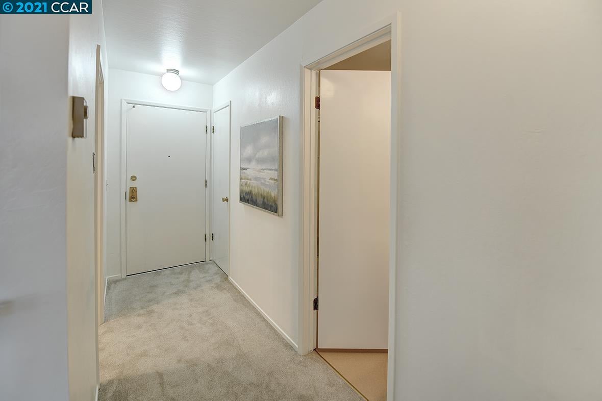 750 Oakland Ave, Unit 205  Oakland, CA 94610