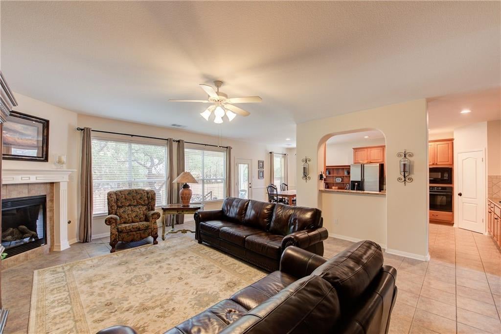 11513 Georgian Oaks Drive