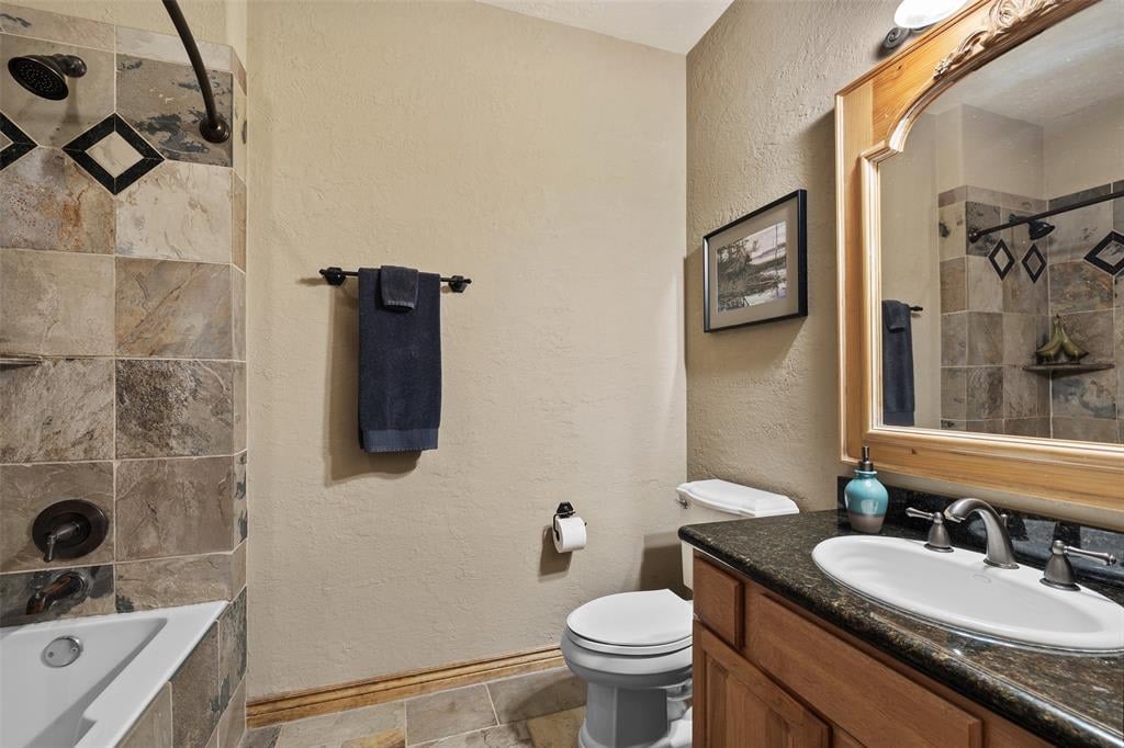 540 Walnut Dr Bellville, Tx 77418