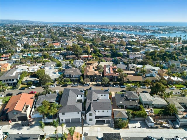 417 Holmwood, Newport Beach
