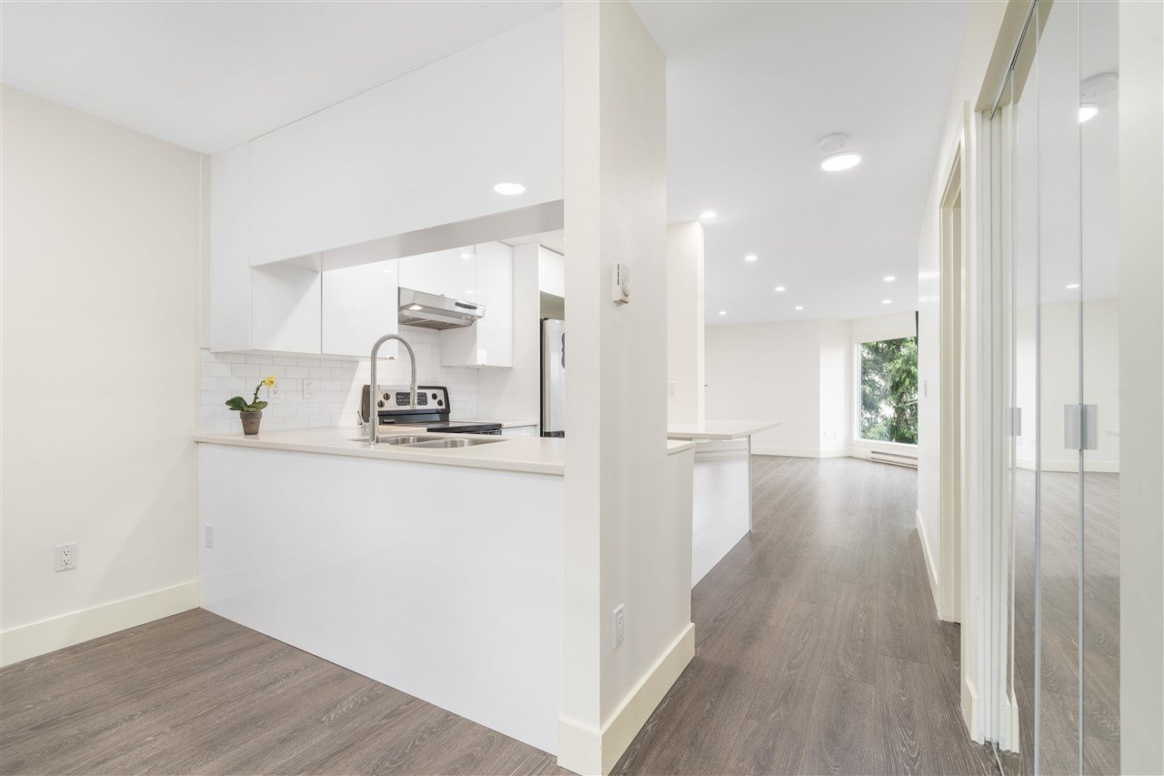 204-1365 W 4th Ave