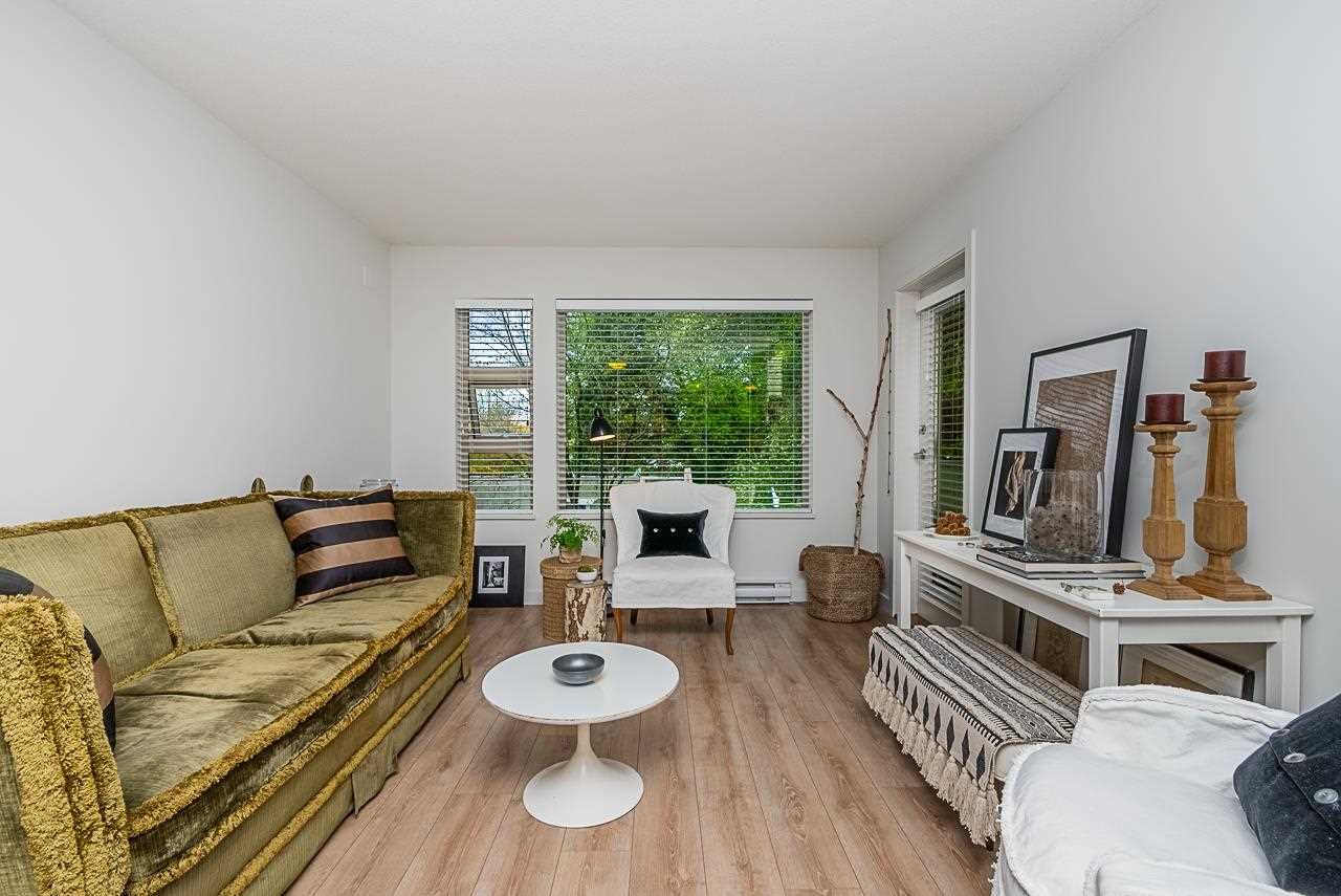 312-1677 Lloyd Ave