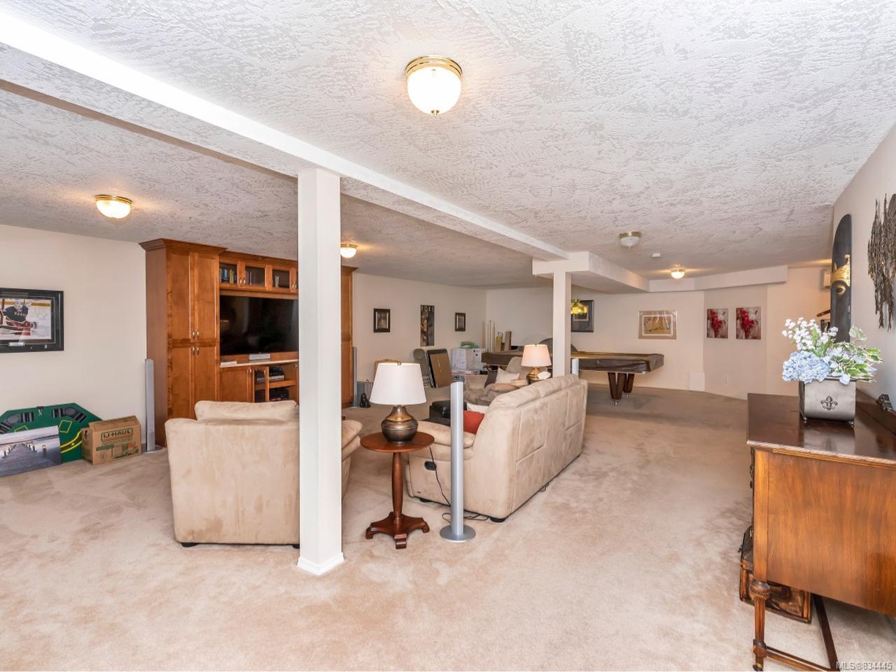 3641 Panorama Ridge, Cobble Hill