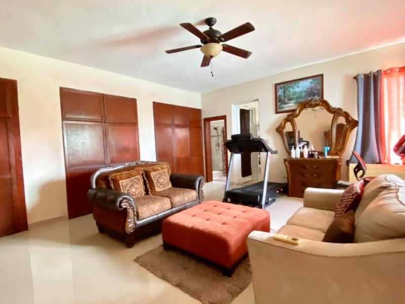 087 Kyonville Villa