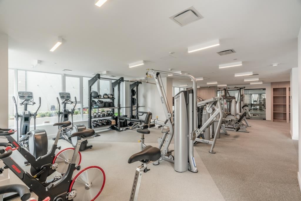 2209-13615 Fraser Hwy