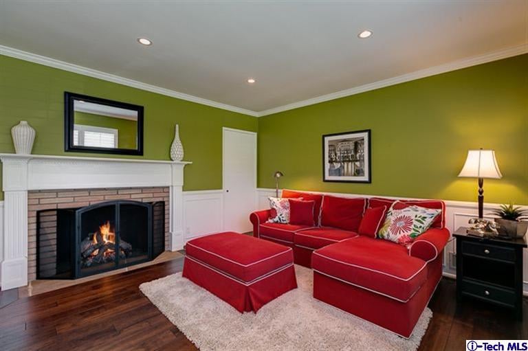 206 Mauna Loa Dr