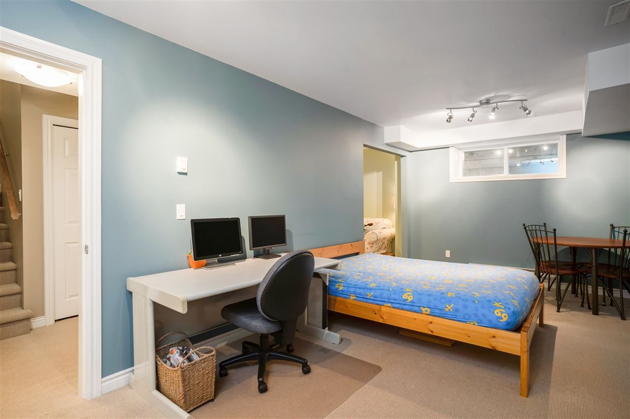 27-8717 159 St