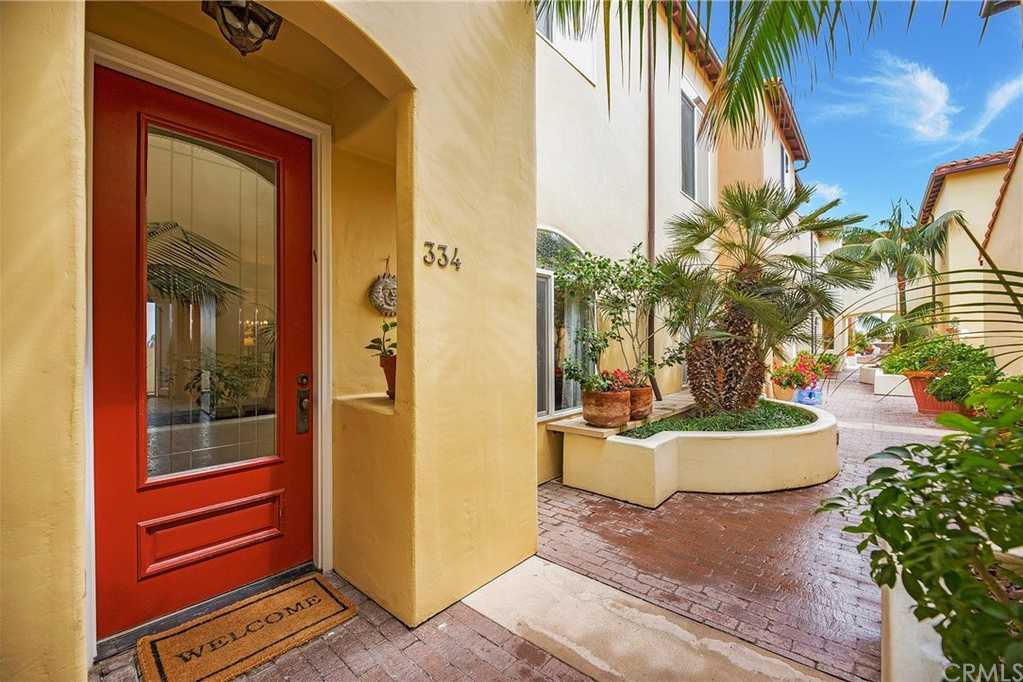 334 5th Street