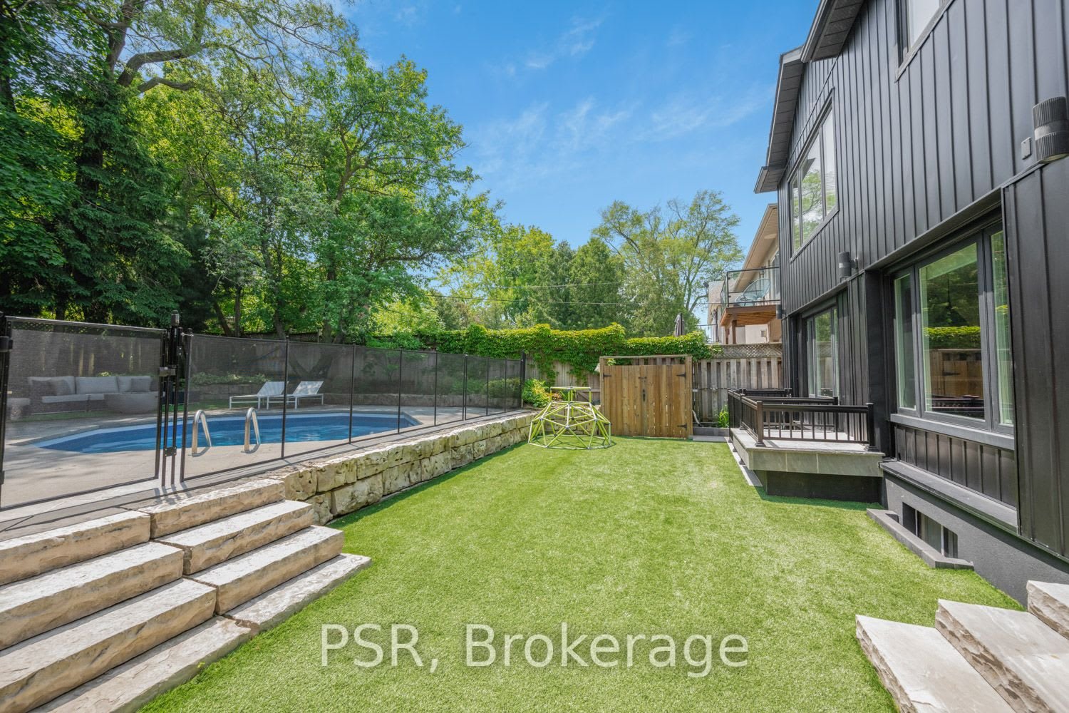 181 Dewbourne Avenue