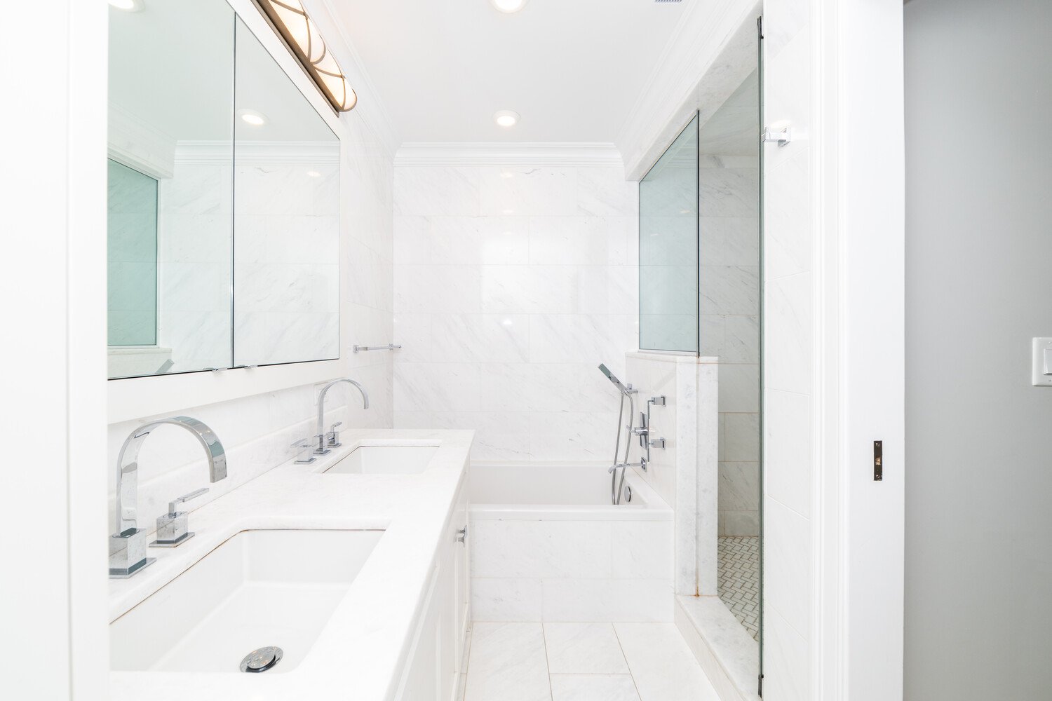 184 East 64th Street, Apt 2