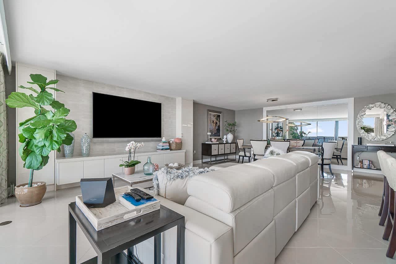 1800 S Ocean Blvd #3B