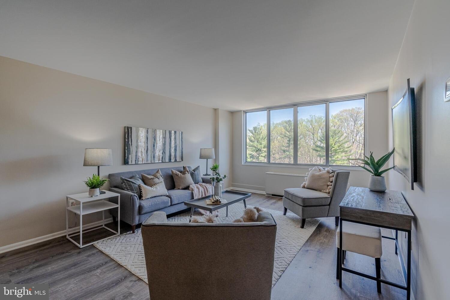 2939 Van Ness St NW, #732 Van Ness E Condominium