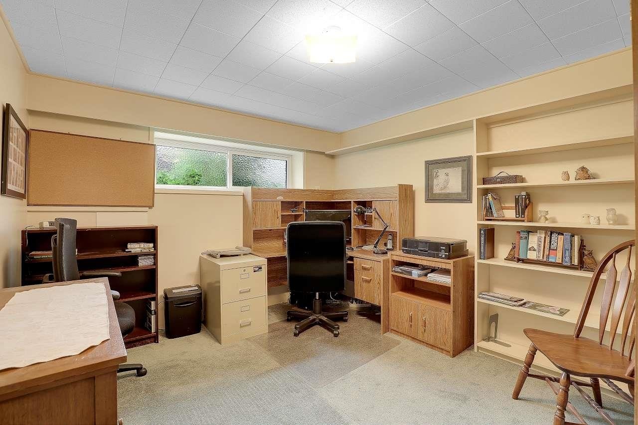 2313 Vista Ct