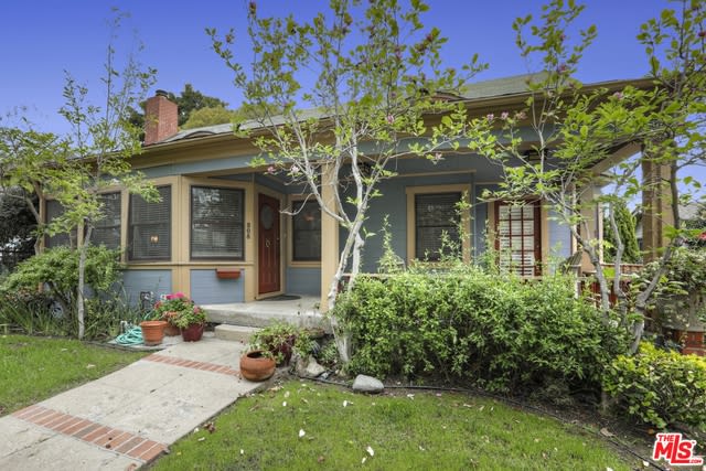808 N MELROSE HL