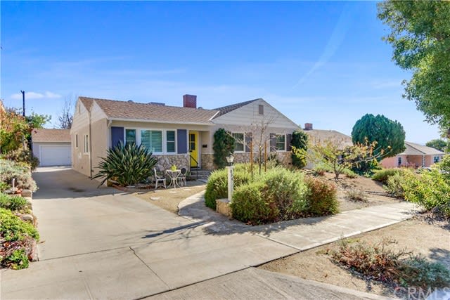 836 Uclan Dr
