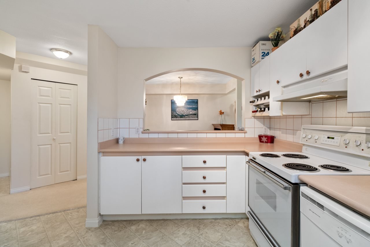105-2975 Princess Cres