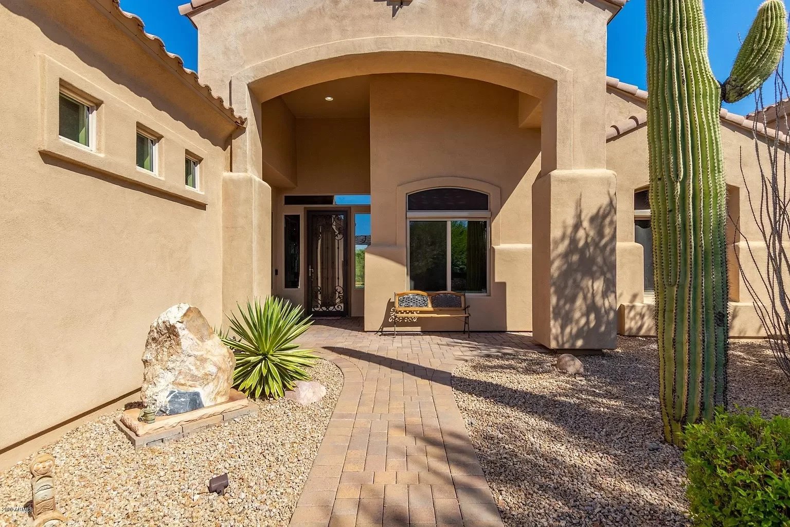 5714 E Ashler Hills Dr