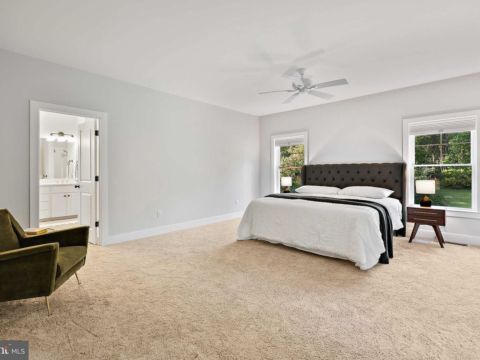 1422 Harmony Ln