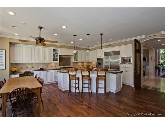 14323 Lake Dr