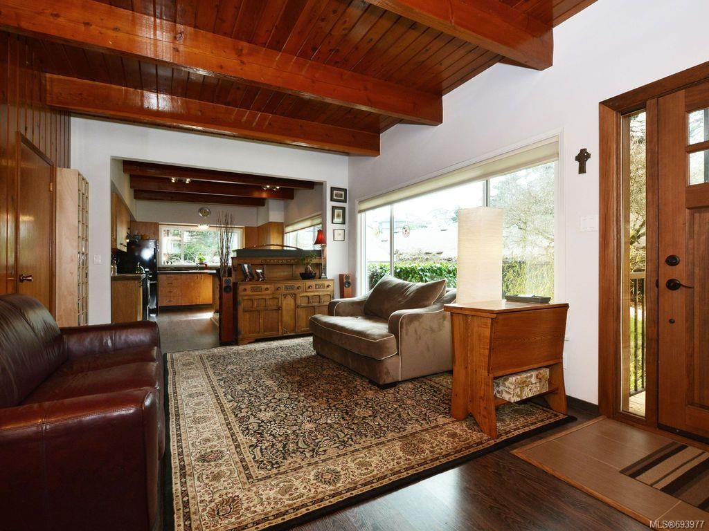 2629 Selwyn Rd