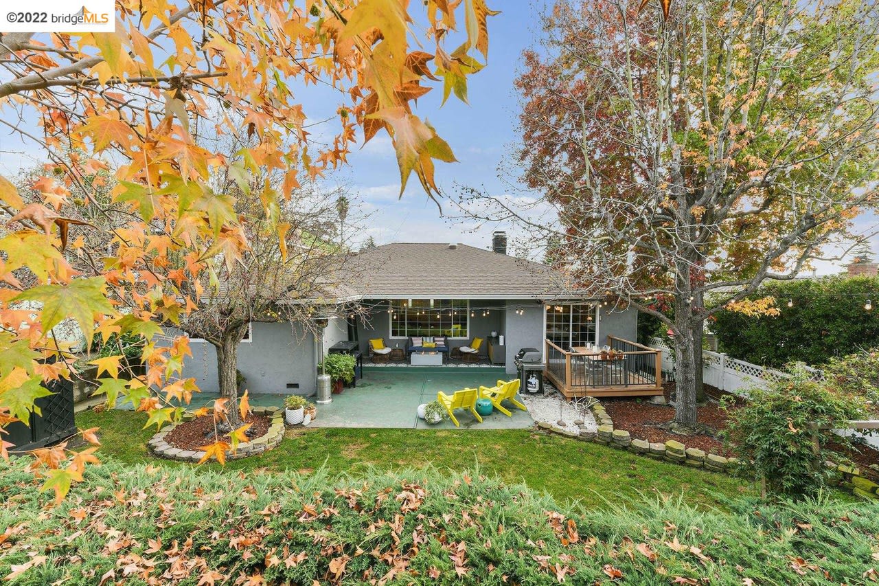 1280 Vistagrand Dr
