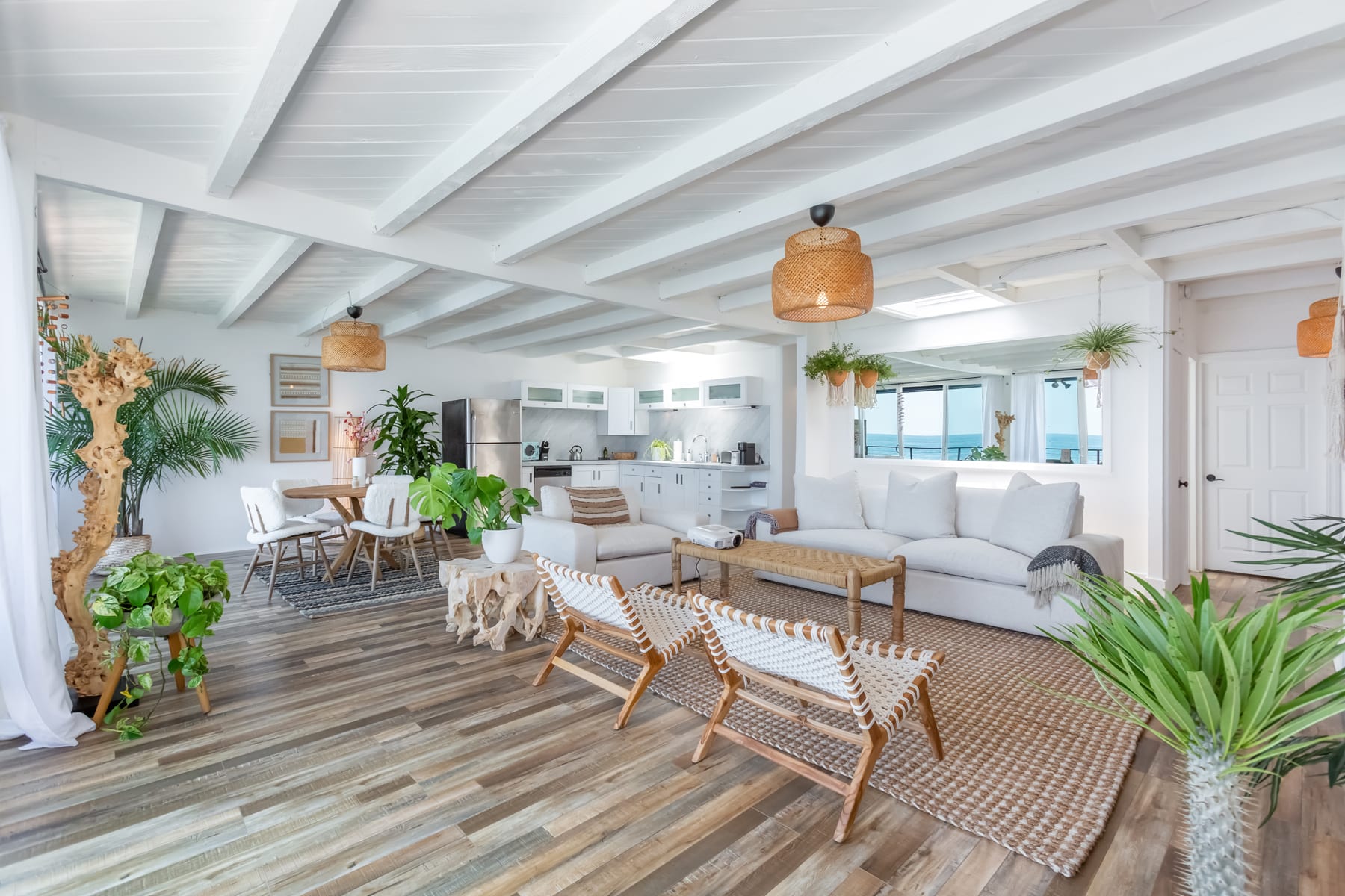Casa del Mar by Oraklus
