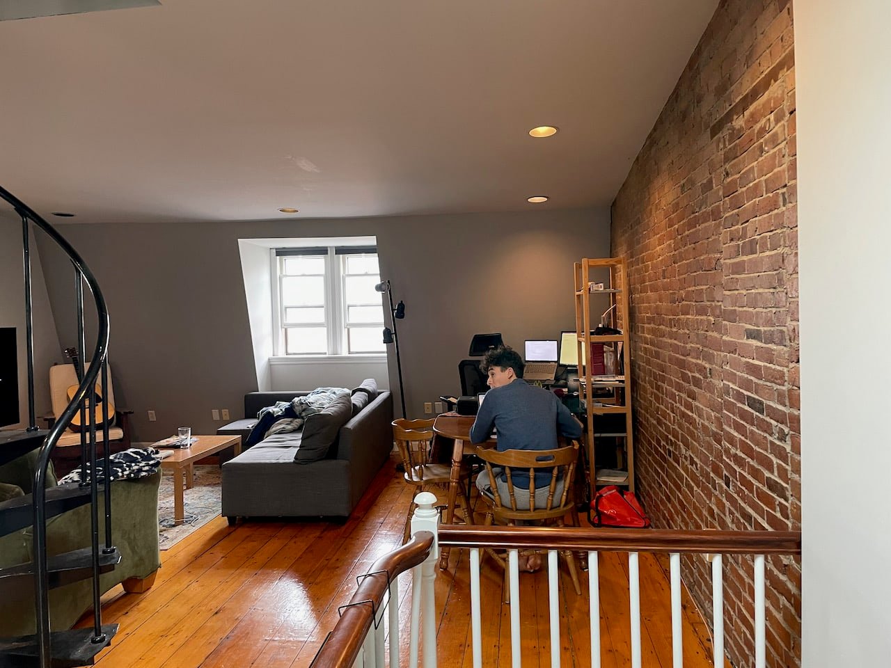JUNE - Unique Duplex 2 Bedroom 2 Bathroom w/ Roof Access & Common Laundry! 
