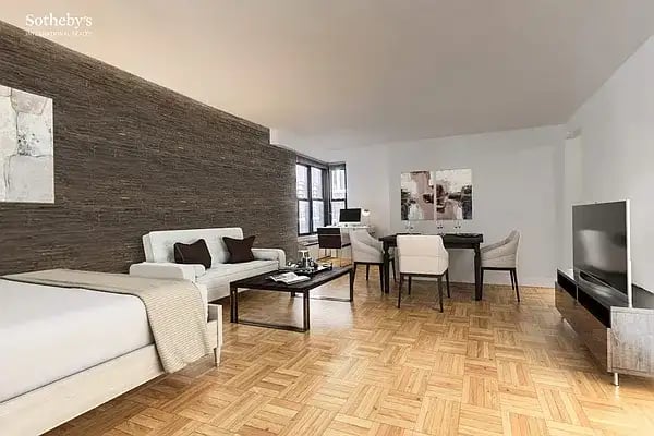 301 East 63rd Street Unit: 6L