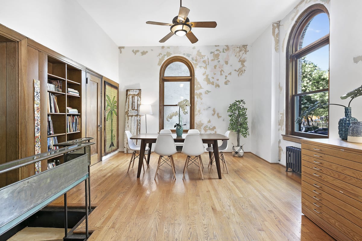 131 Avenue B, #1C