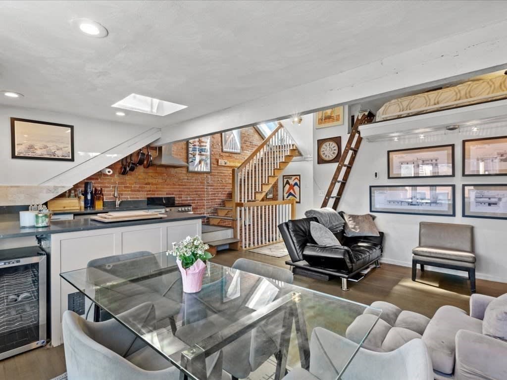 518 Shawmut Ave, #4