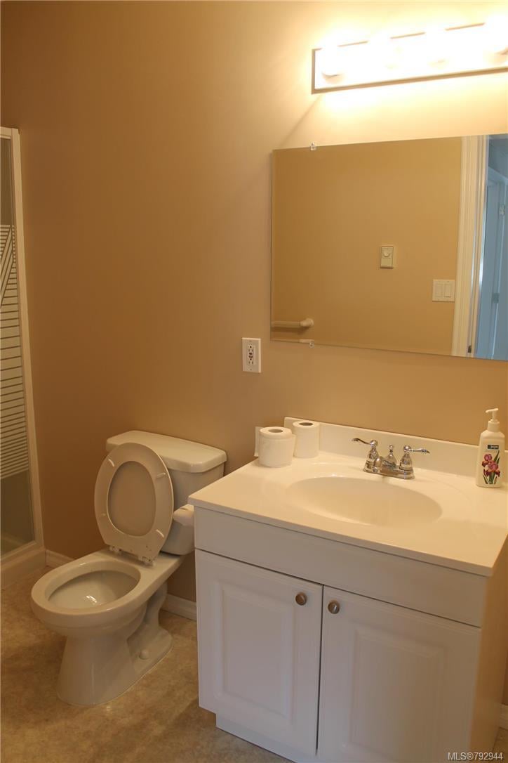 2406 Fleetwood Crt, Langford