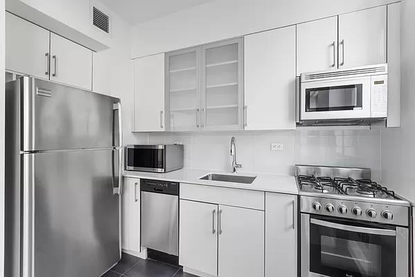 3 West 36th Street, Apt 15-D