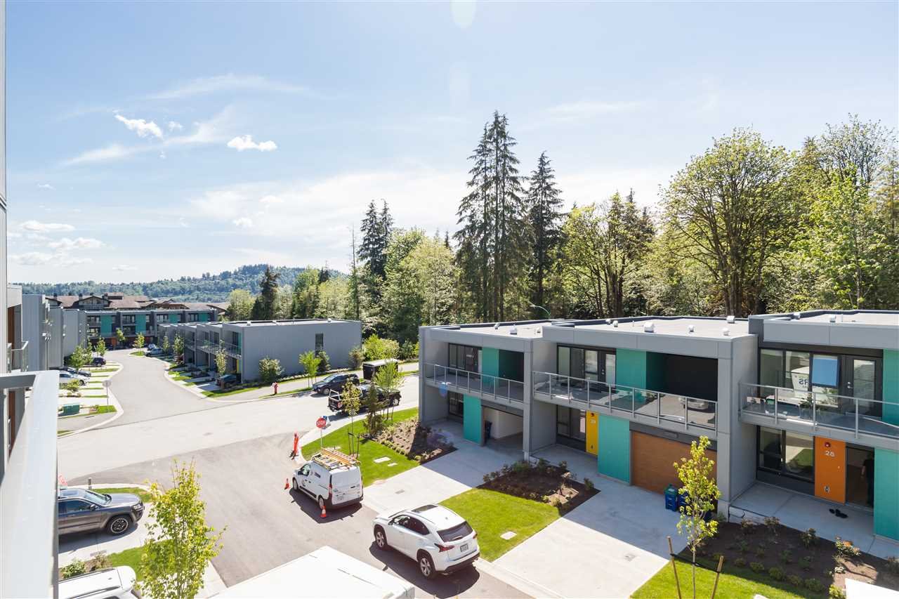 34-3596 Salal Dr