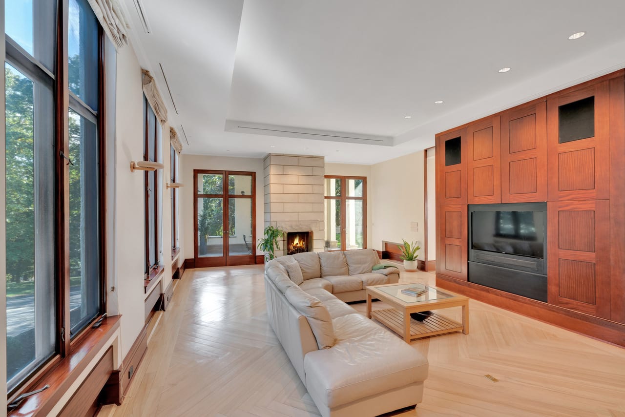 21 Shinnecock Trail