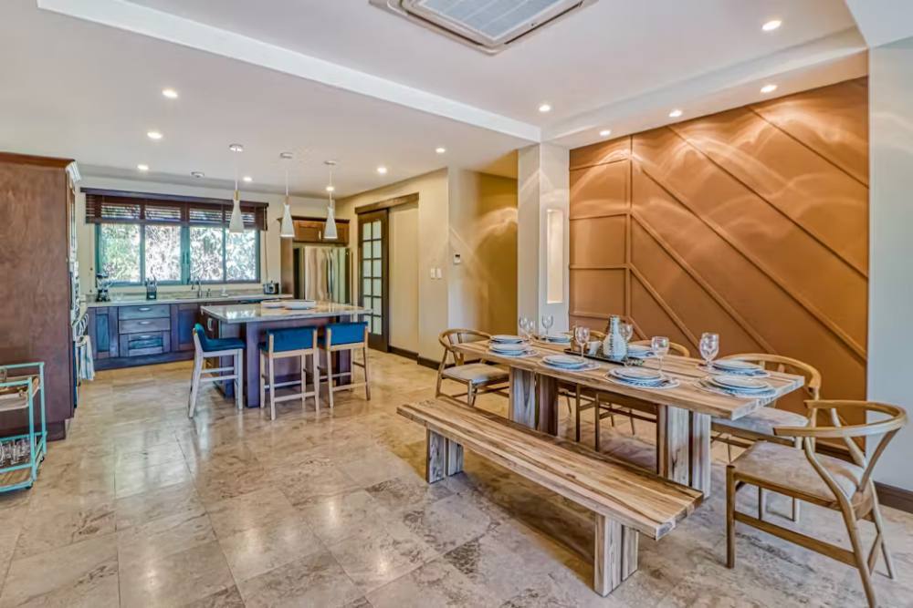 Exclusive Furnished Coastal Condo, Papagayo, Guanacaste