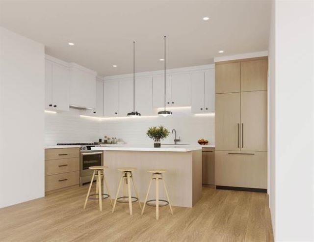 1-2808 St. George St