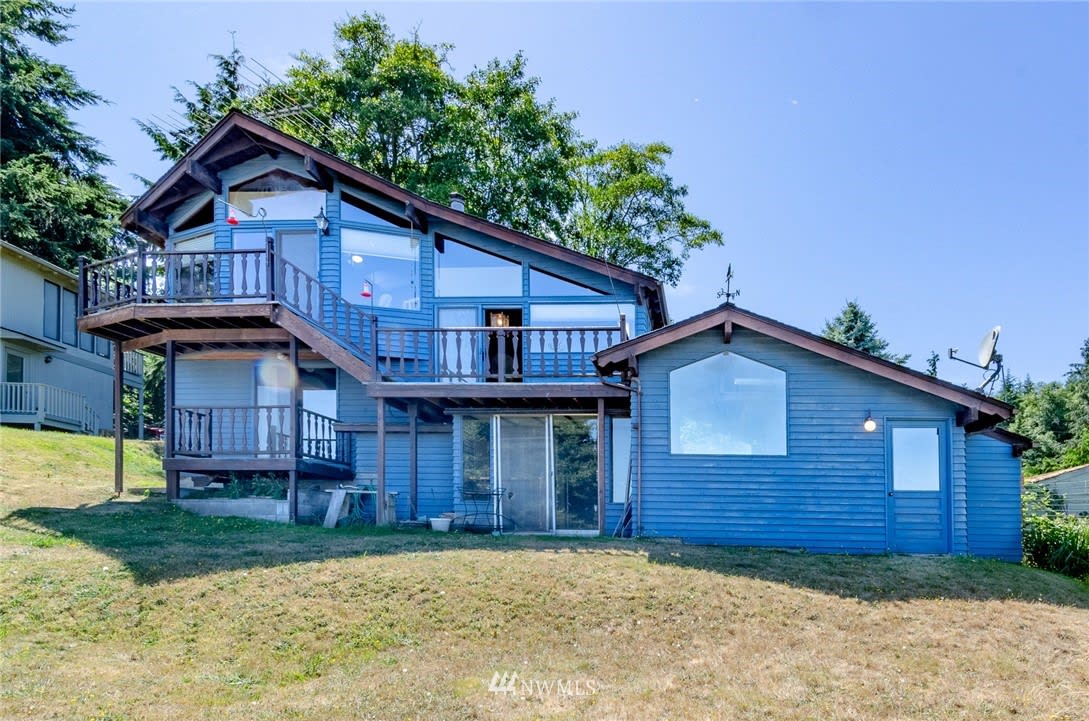 2267 Cranes Landing Dr