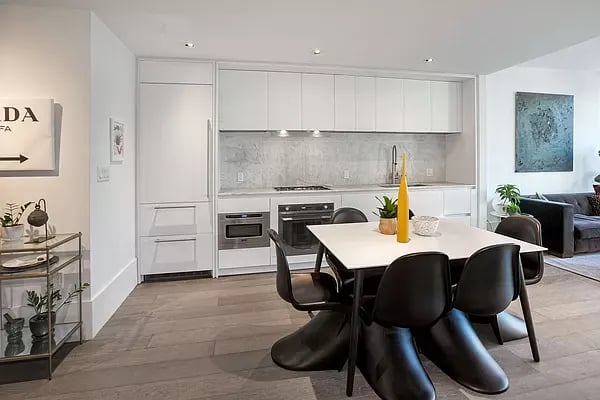 429 Kent Avenue Unit: 541