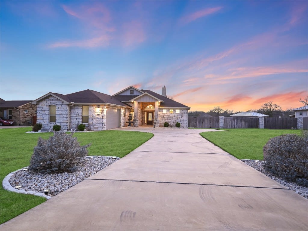 267 Chisholm Trl
