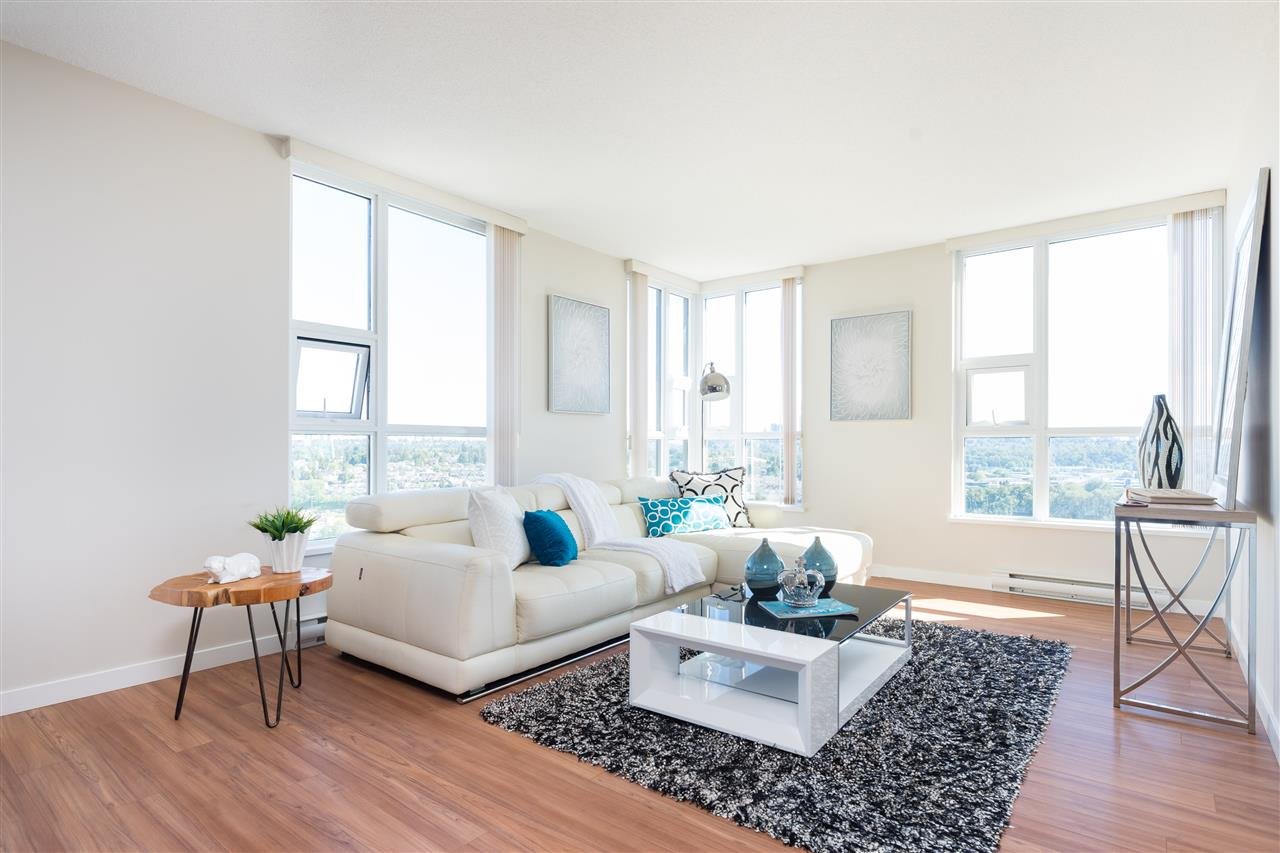 2401-2232 Douglas Rd
