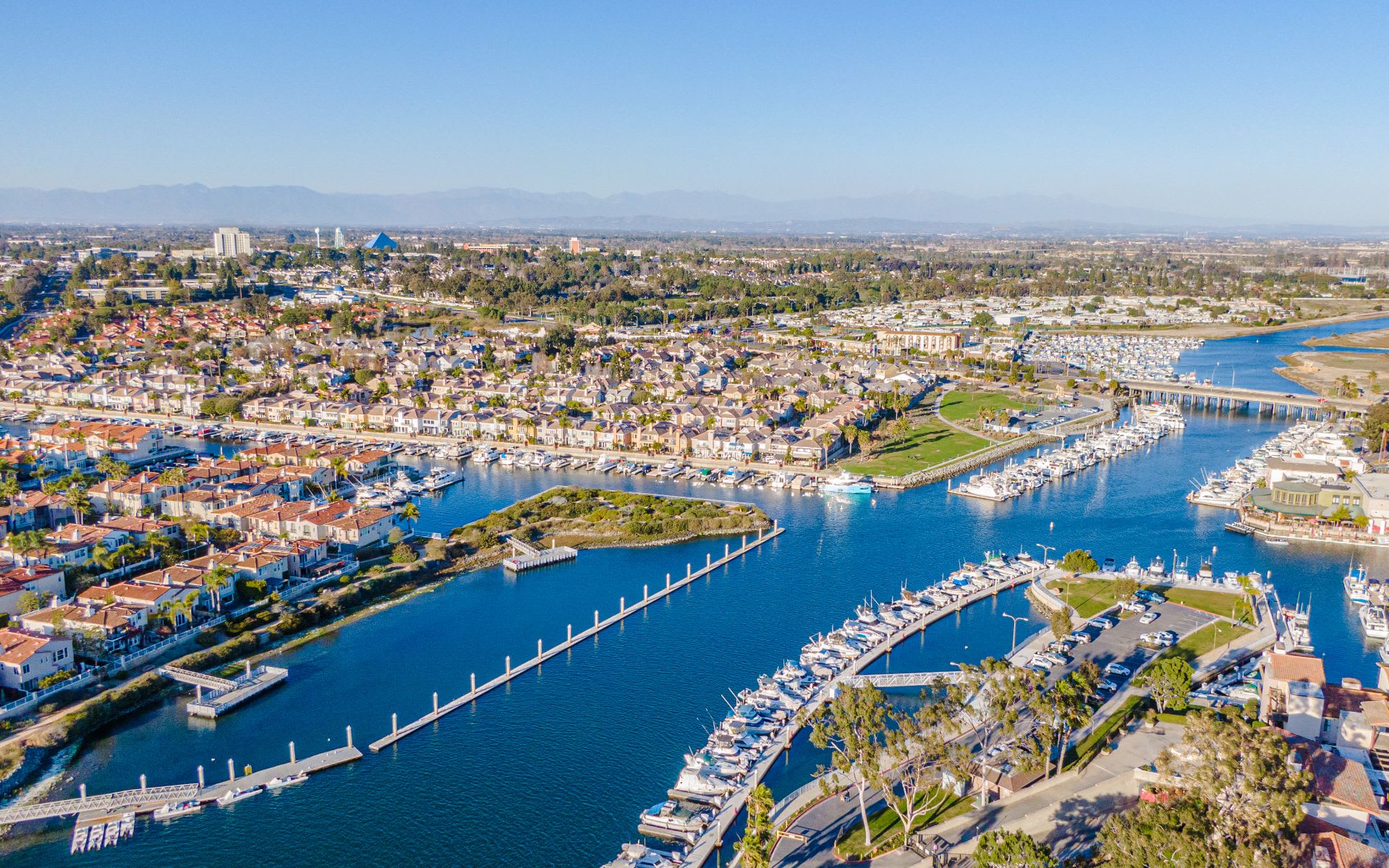 7305 Marina Pacifica Drive S