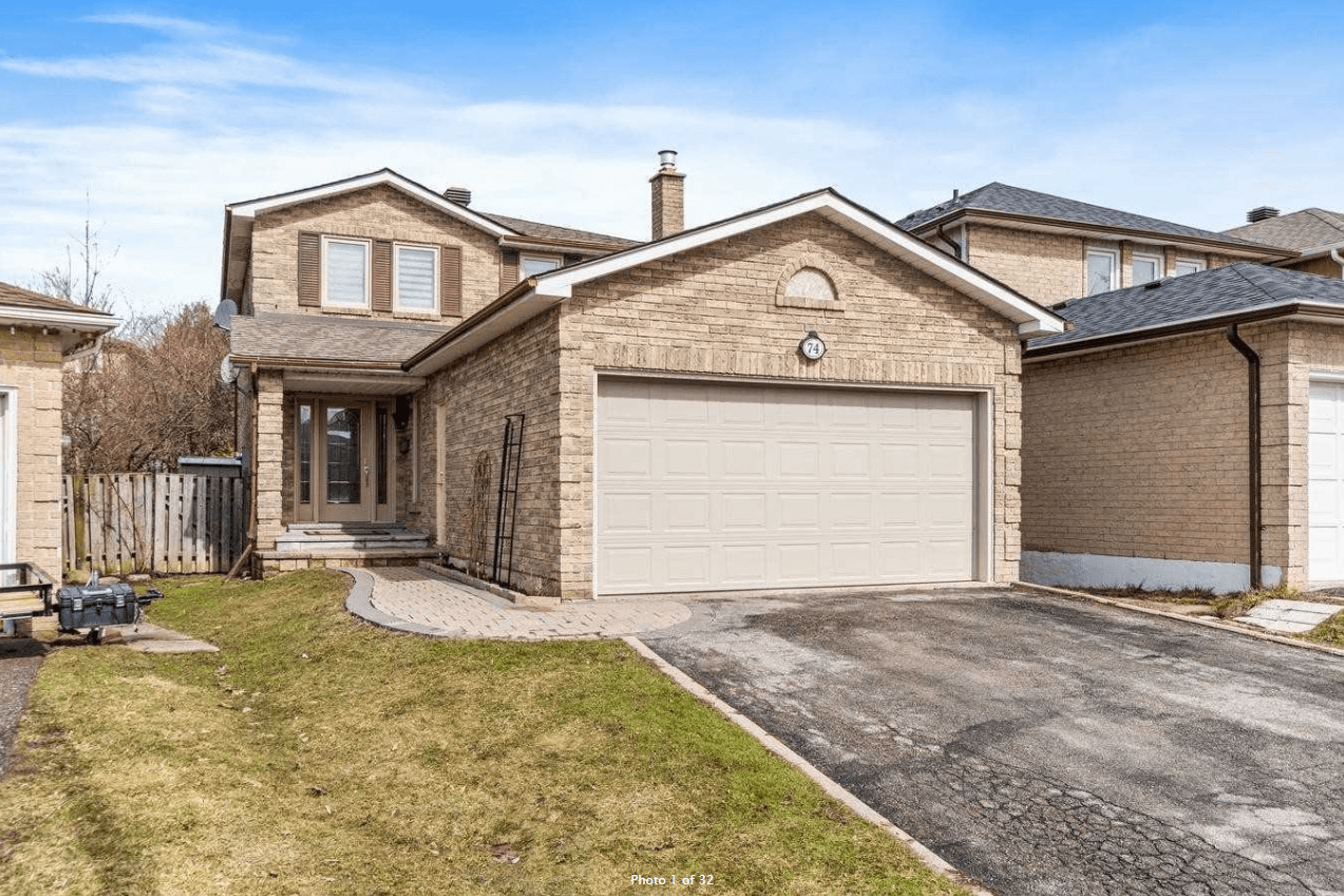 74 Gray Cres