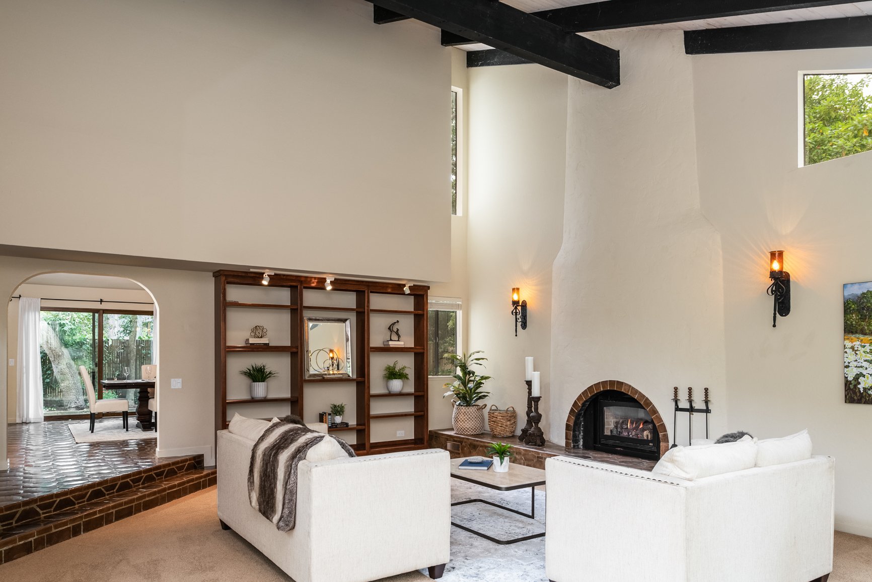 3111 Patio Dr