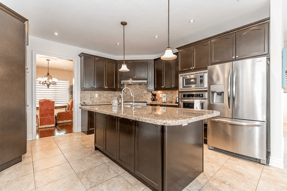 159 Ivy Jay Cres N
