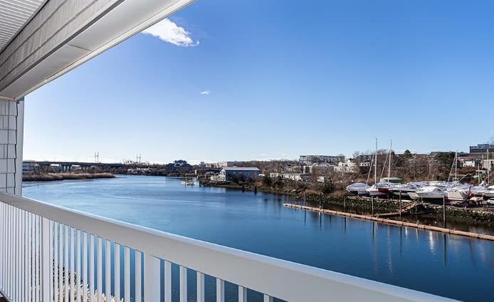 4 Daskams Lane, Norwalk