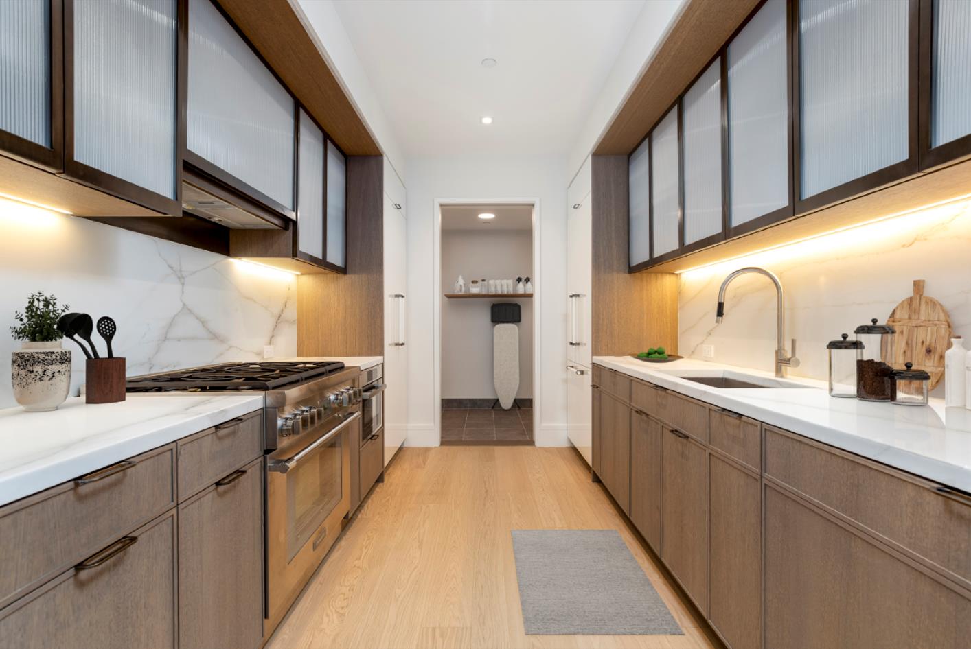 39 West 23rd Street, Apt 4-A