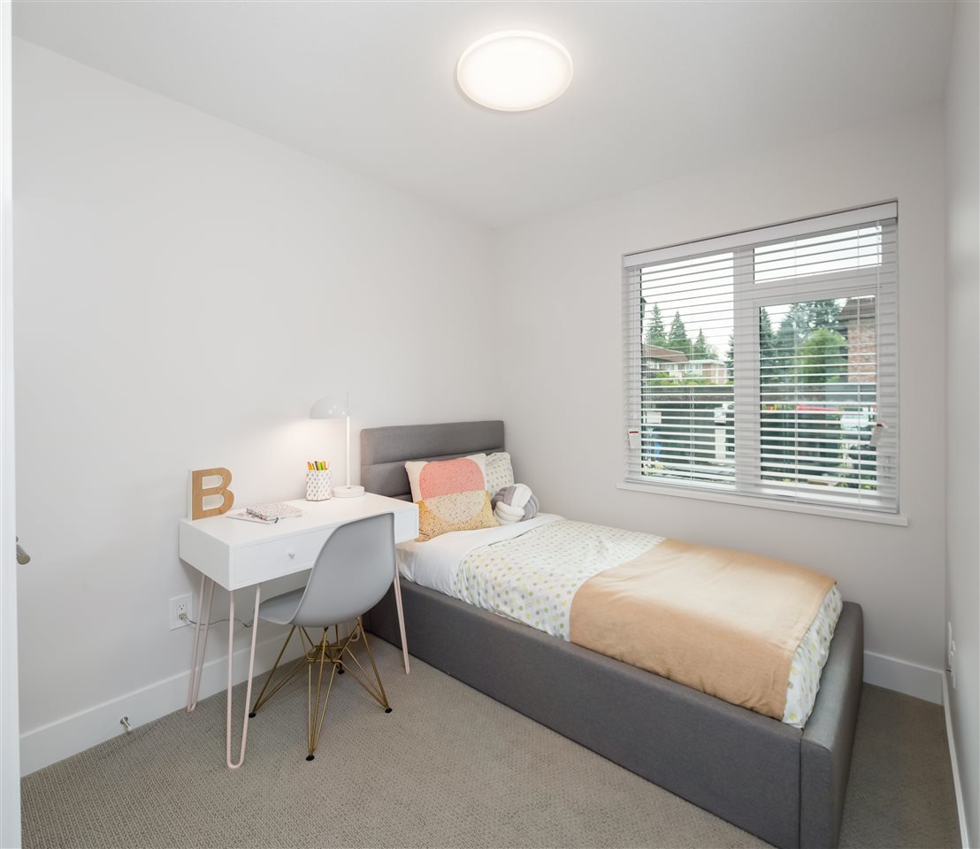 23-70 Seaview Dr
