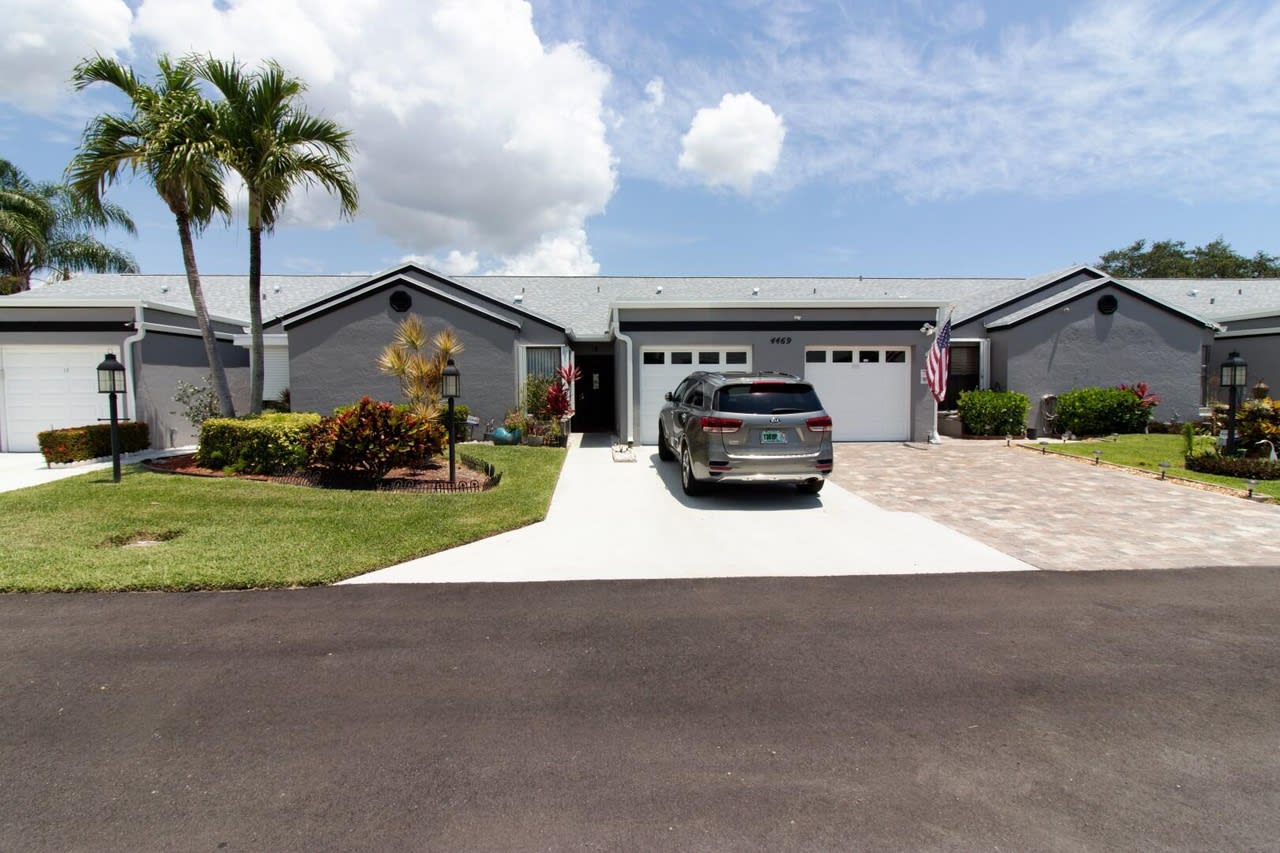 4469 Corniche Cir #18